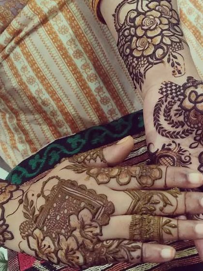 Shaikh Yasmeen - Wedding Party & Guest Mehendi Designs for Family & Bridesmaids photo 34