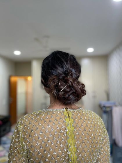 Elegant Buns & Updos photo 24