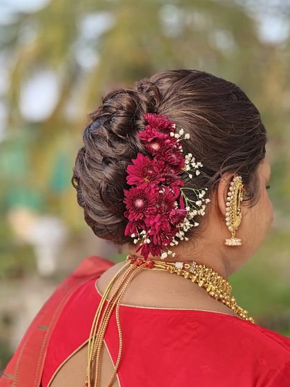 Timeless Maharashtrian Brides photo 74