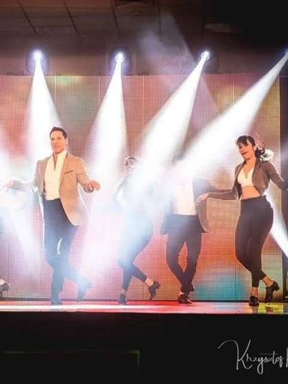 Minoti Ramachandra - Event Choreography & Performance High-Energy Stage Performances photo 23