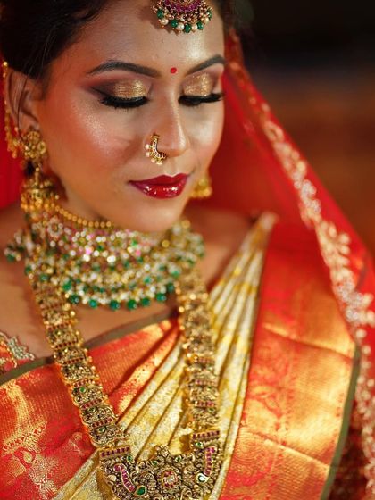 Aanchal Balaraj - Bridal Makeup & Hairstyling Muhurtham & Traditional Bridal Looks photo 41