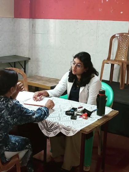 Elegance Skin Clinic - Clinical Dermatology Community Health and Professional Growth photo 16