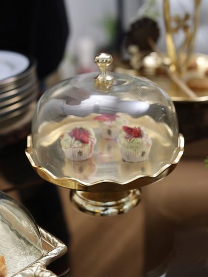 Elevated Displays: Serving & Cake Stands photo 41