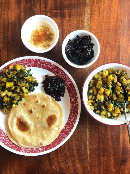 A healthy and wholesome lunch plate featuring my Aam ki Mithi Chutney. This sweet mango chutney is made with organic jaggery, which gives it that beautiful dark colour and rich, natural sweetness.