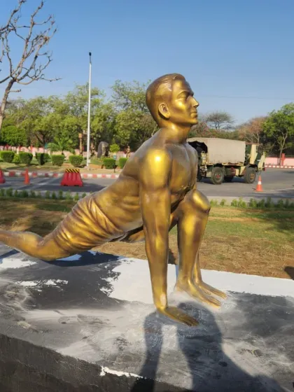 ArtHerwa - Custom Sculpture & Monument Fabrication Life-Size Figurative Sculptures photo 10