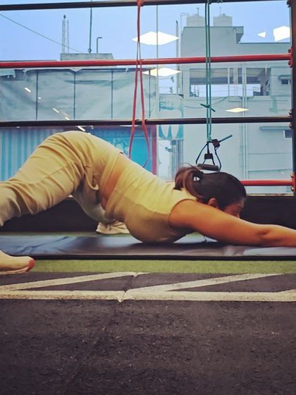 Richa Kumar - Yoga for Strength, Flexibility & Power Deep Flexibility: Heart & Hip Openers photo 52