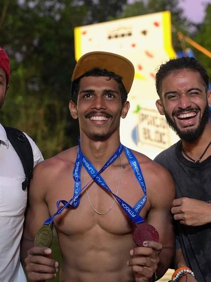 The top three winners of the Men's Psico Battle, all smiles with their medals. The level of competition was incredibly high, and they all performed exceptionally.
