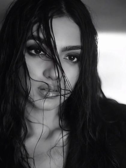 Editorial & High-Fashion photo 14