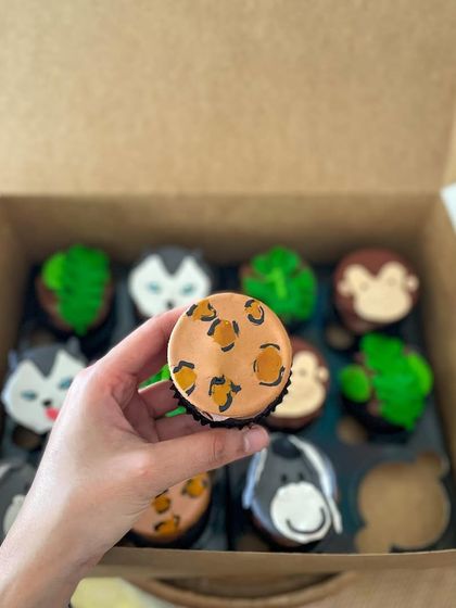 Gobble Cake - Gourmet Desserts & Pastries Custom Themed Creations photo 4