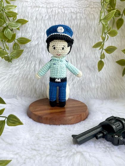 This little policeman doll is ready for duty! His police cap is removable, which adds a fun element to pretend play. He makes a great gift for a little one who dreams of being a hero.