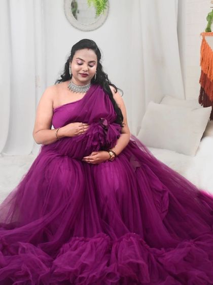 Dee Yashaswini - Occasion Wear Rentals Maternity Photoshoot Outfits photo 47