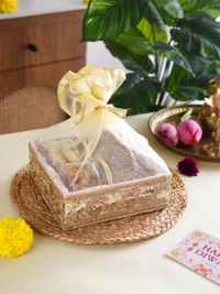 Corporate & Festive Gift Hampers