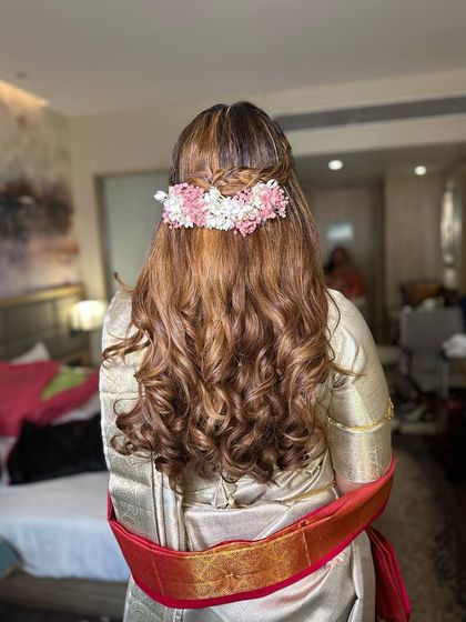 Flowing Waves & Curls photo 18