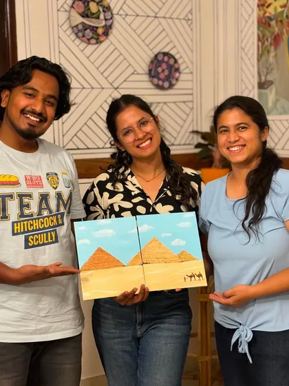 How cool is this two-canvas painting? This couple turned their travel photo of the pyramids into a single piece of art. Perfect for an art date!