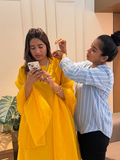 Vibrant Haldi & Mehendi Looks photo 11