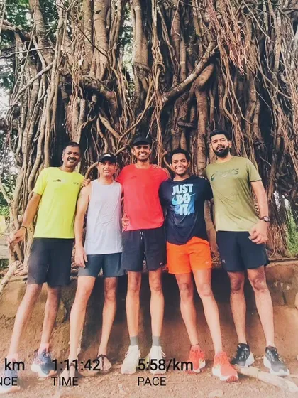 More adventures in Uttara Kannada with friends. Posing in front of a magnificent banyan tree after a 12km run.