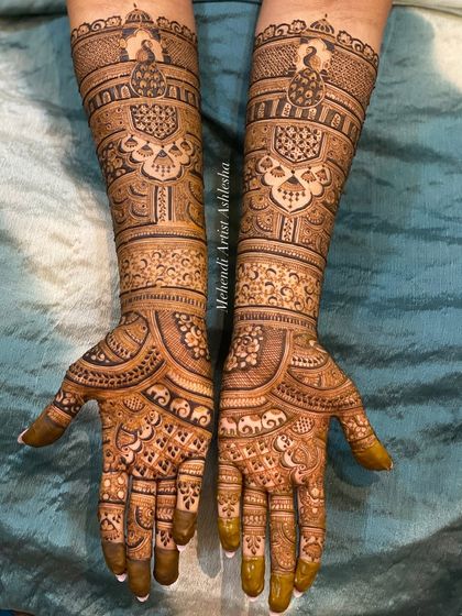 Full Bridal Mehendi (Hands) photo 4