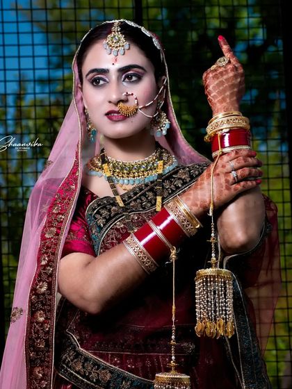 Vibrant Bridal Portraits photo 59