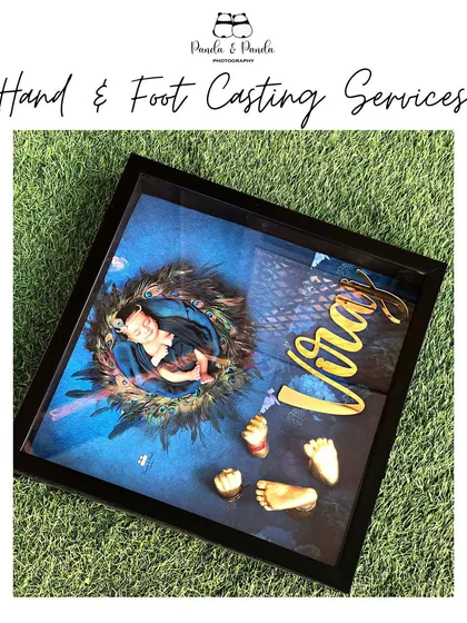 Introducing our Hand & Foot Casting service, a perfect way to freeze a moment in time. We create beautiful 3D keepsakes of your baby's tiny hands and feet, framed alongside a favorite portrait.