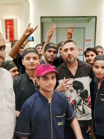 Hamare Mehman: Our Valued Guests photo 30