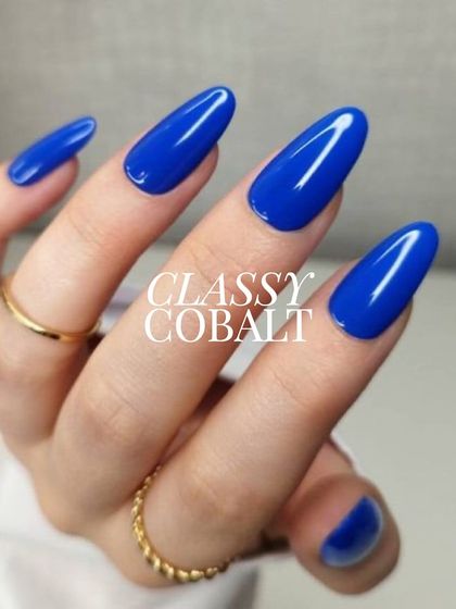 Make a statement with this classy cobalt blue. It’s a vibrant, electric shade that is both bold and sophisticated. The high-gloss finish makes the color look even richer and more luxurious.