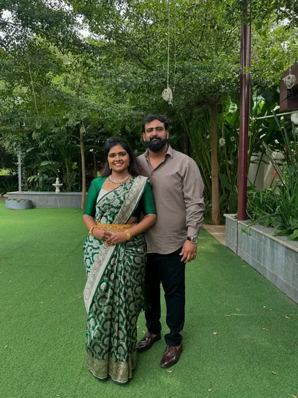 A lovely portrait of my client in her green Banarasi saree and custom AMAIRA blouse. The simple, elegant blouse design allows the rich fabric of the saree to stand out.