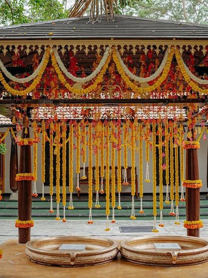 Flinters Management - Custom Wedding Design & Decor Vibrant Haldi Carnivals photo 5