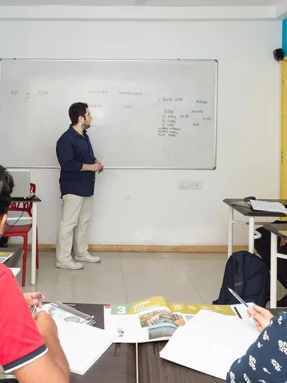 This is what a typical class with us looks like. We focus on interactive lessons where students are engaged, asking questions, and actively participating from the very first day.