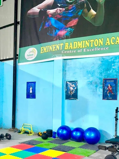Our dedicated fitness corner, equipped with weights, stability balls, and a bench press, allows players to warm up, cool down, or engage in strength and conditioning.