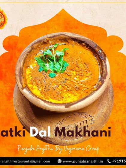 Indulging in the rich flavours of Matki Dal Makhani. This pure veg bliss on a plate is slow-cooked in a clay pot for that authentic taste.