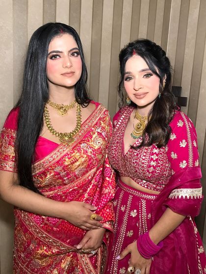 Elegant Looks for Family & Friends photo 5