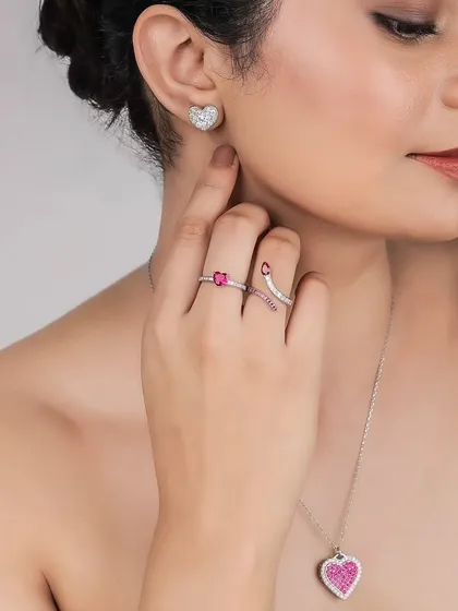 For commercial jewelry photography, the details are everything. This close up lifestyle shot focuses on how these delicate rings and necklace look on the skin, creating an image that is both aspirational and relatable for customers.