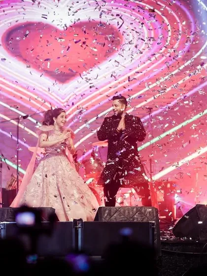 From intimate gatherings to large scale celebrations with live performers, I am equipped to handle events of any size. Capturing the energy of the couple and guests against a stunning stage setup is a key part of my sangeet and reception coverage.