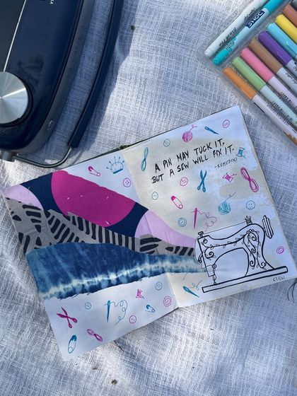 A picnic in the park is the perfect setting for some outdoor journaling. Surrounded by nature, I feel so inspired to create. These pages are a mix of doodles, collages, and thoughts from a beautiful day.