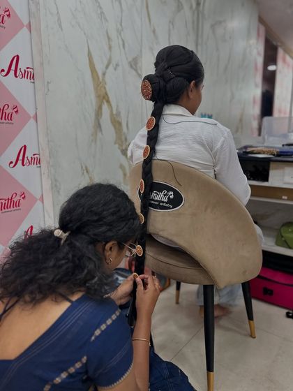 Asmitha Makeover Artistry - Professional Beauty Artist Courses Advanced Bridal Hairstyling photo 10