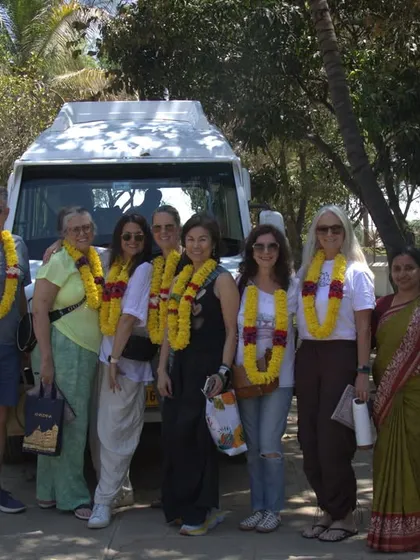 A warm, traditional welcome for our guests from the USA and France. We greeted them with fragrant garlands and refreshing coconut water as they began their 2-week journey of Panchakarma, detox, and de-stress treatments.