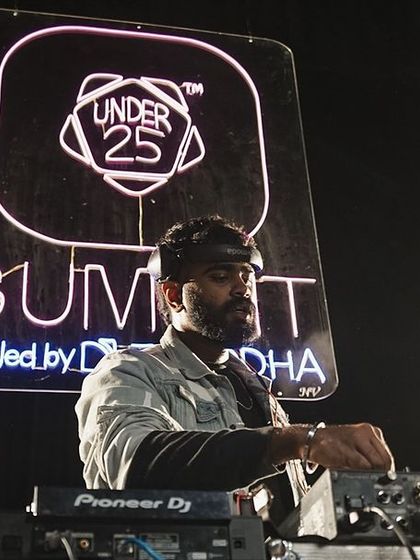 Vasishth - Live DJ Services College Fest Domination photo 22