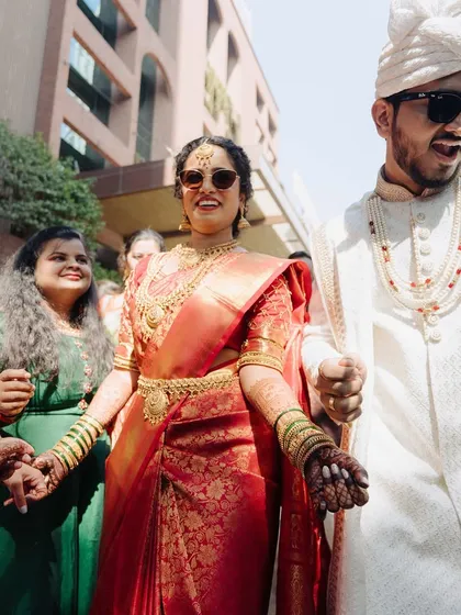 The bride's cool exit. This fun shot shows that traditional looks can have a modern, playful attitude.