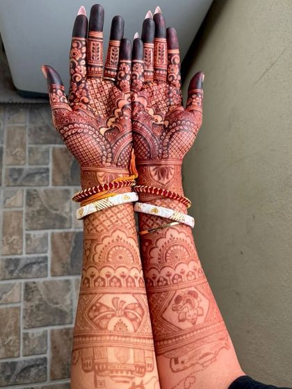 Mitali - Bridal Mehendi The Rich Henna Stain photo 3