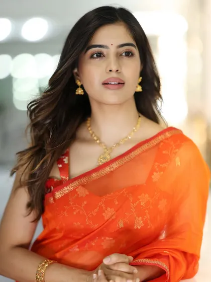 Another beautiful portrait of the actress, showcasing the soft, warm tones of the makeup.