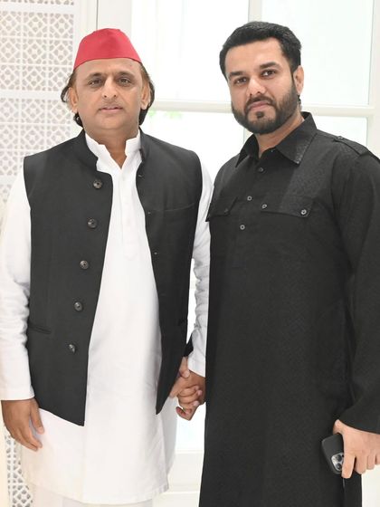 A moment with Shri Akhilesh Yadav. Understanding the political landscape is crucial for certain complex cases.