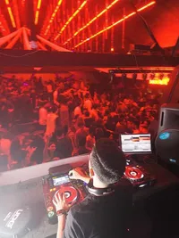 Club & Nightlife DJ