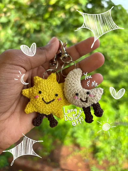 The perfect matching gift for your long-distance bestie. This sun and moon crochet keychain set is a reminder that you're always connected, no matter how far apart. A cute accessory for you and your favorite person.