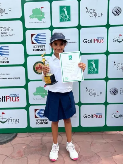 Unnati Singh with her runner-up trophy at the NCR Cup.