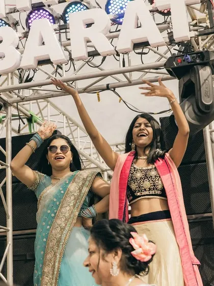 There's nothing like the energy of a 'Baraat on Wheels'. This is one of my favorite wedding concepts to host, getting everyone hyped up and dancing as we lead the procession. It’s all about creating moments of pure joy and celebration.
