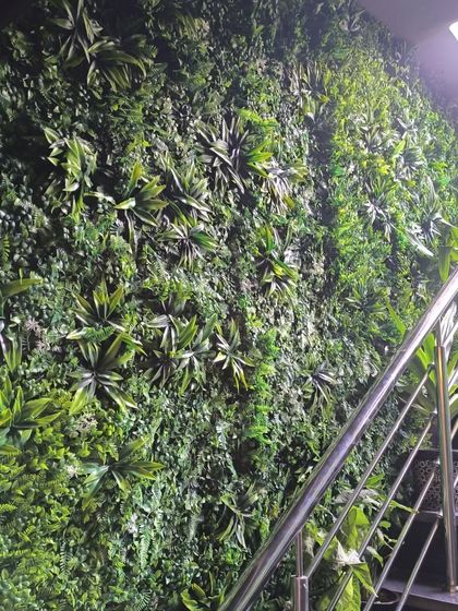 Artificial Green Walls: Business & Commercial Spaces photo 10