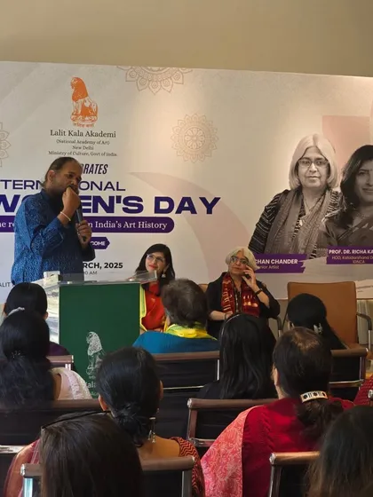 Our students listening to an inspiring speech by a guest artist at the Lalit Kala Akademi.