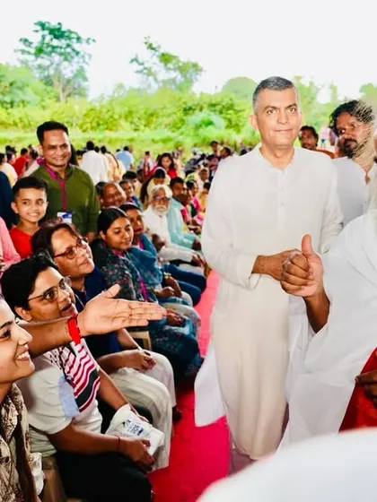 My Art of Living teacher is the bridge between me and Gurudev, Sri Sri Ravi Shankar. Feeling blessed.