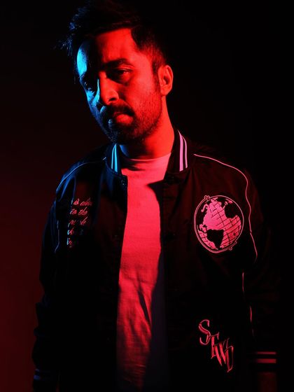 The Artist: Portraits & Press photo 11