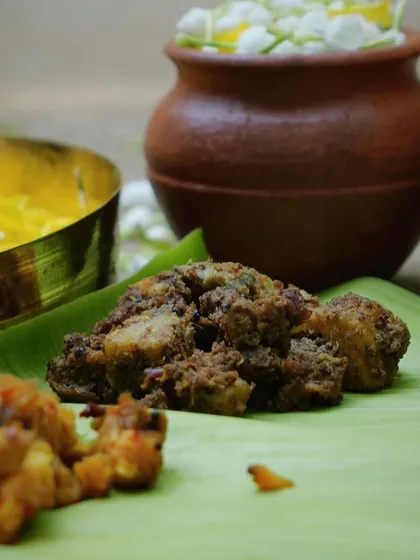 A close-up of my Kootu Curry, a thick, flavourful dish made with yam and black chickpeas. It's a prominent and beloved part of any traditional Sadya.